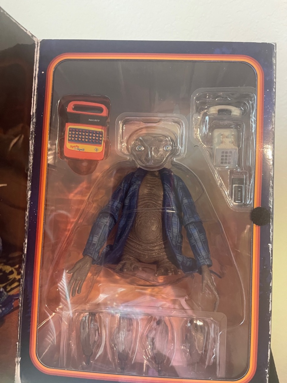 E.T. Ultimate Telepathic 40th Anniversary - Picture 10 of 14